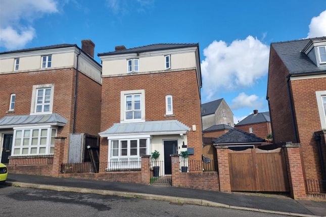 Thumbnail Town house for sale in Crown Way, Llandarcy, Neath