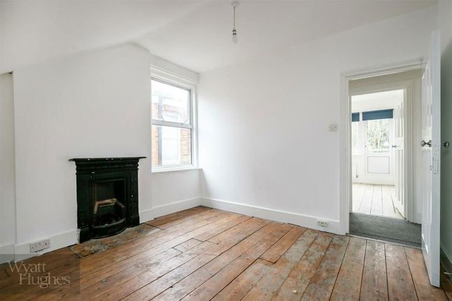 Flat for sale in Lower Park Road, Hastings