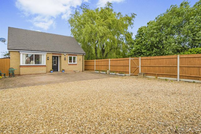 Thumbnail Detached bungalow for sale in Barford Road, Blunham, Bedford