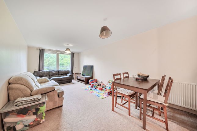 Flat 106, Howlands Court,, Commonwealth Drive, Crawley photo 2