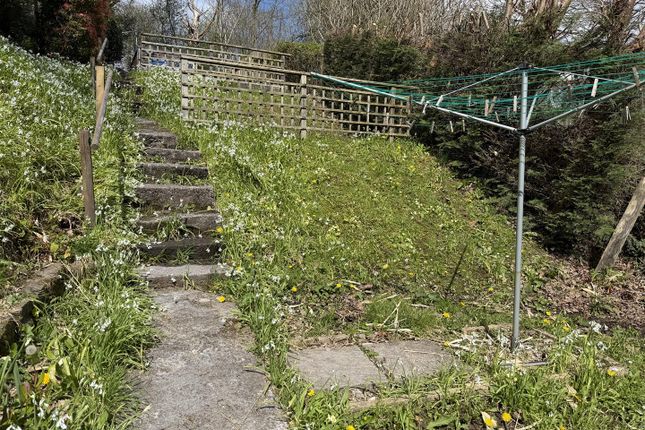 92, Folland Road, Ammanford photo 4