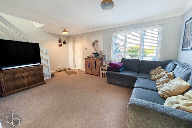 15, Mandeville Road, Colchester photo 2