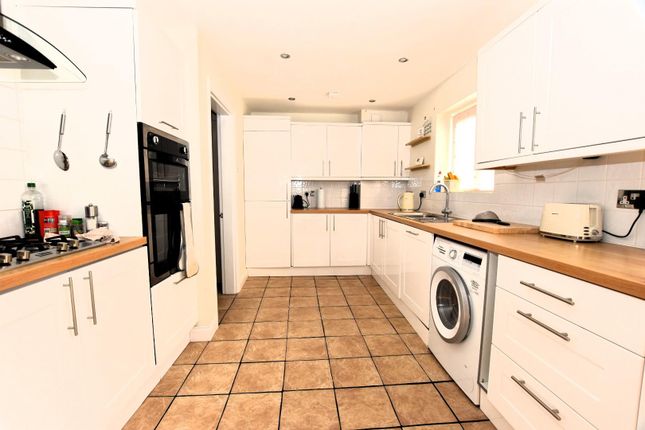 12, Thirlmere Road, Cheltenham photo 4