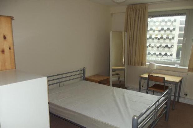 Flat to rent in St James's Street, Nottingham