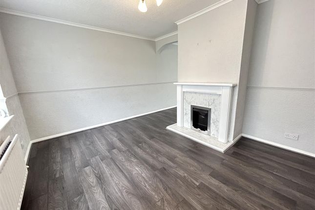 21, Ampleforth Way, Darlington photo 4