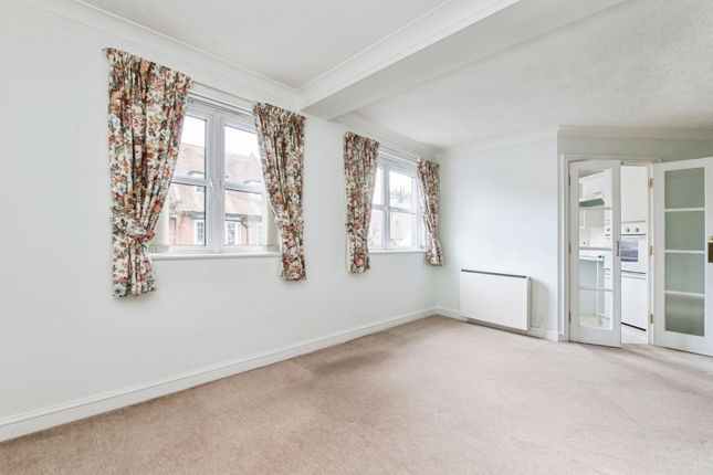 Flat 24, Orcombe Court,, Littleham Road, Devon photo 2