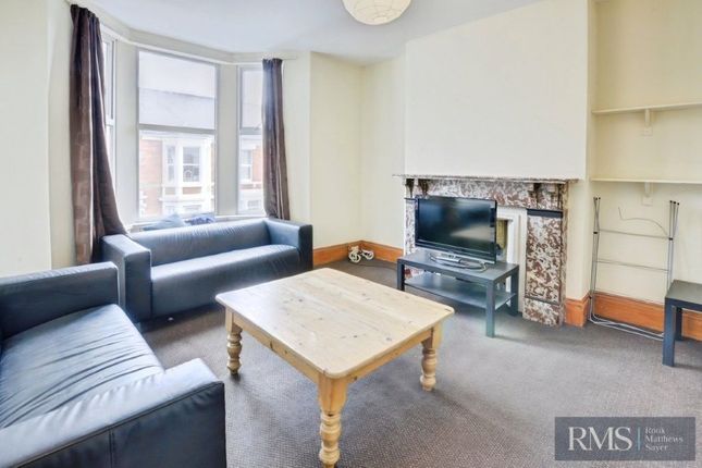 78, Fairfield Road, Newcastle Upon Tyne photo 2