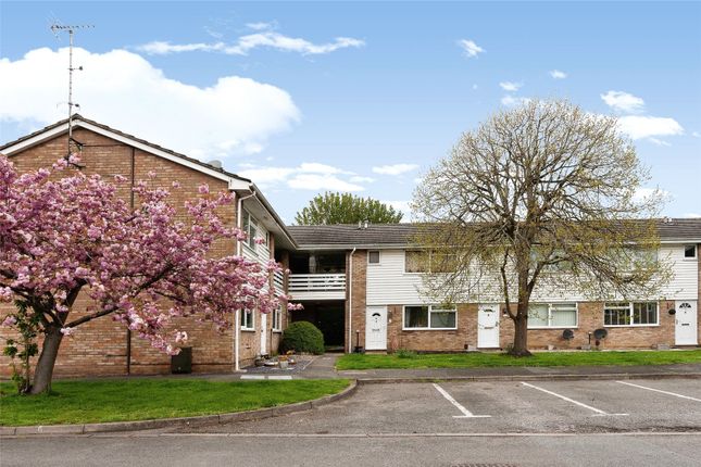 Flat for sale in Highclere Court, Knaphill, Woking, Surrey