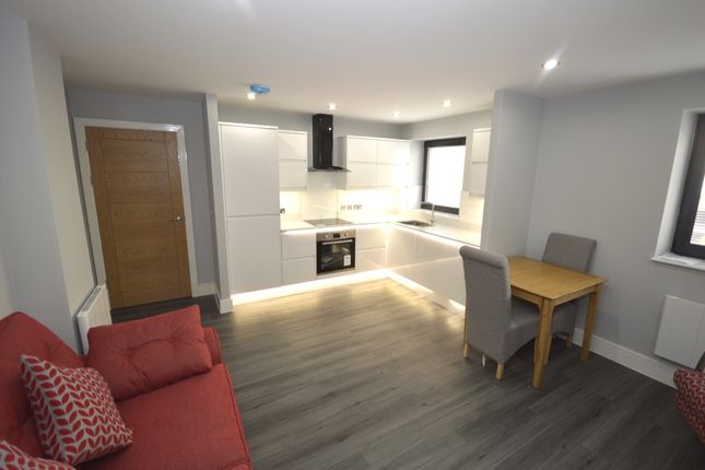 Lichfield Street, West Midlands photo 2