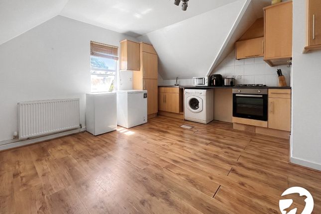 Flat 3, Hill View, 20, Old Bexley Lane, Kent photo 2