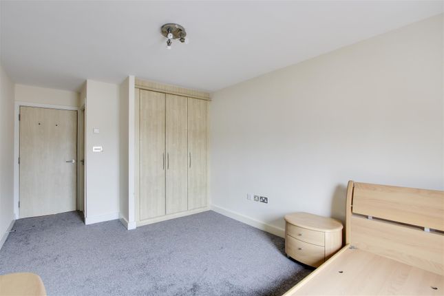 Flat for sale in Hope Drive, The Park, Nottinghamshire