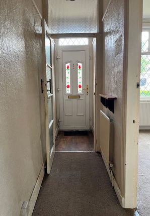 16,, Dialstone Lane, Stockport photo 2