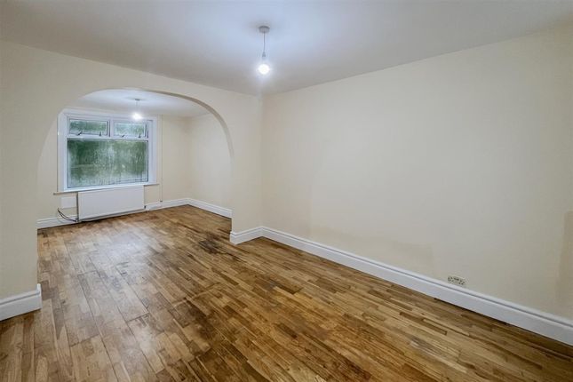 1 Wood View, Newport photo 4
