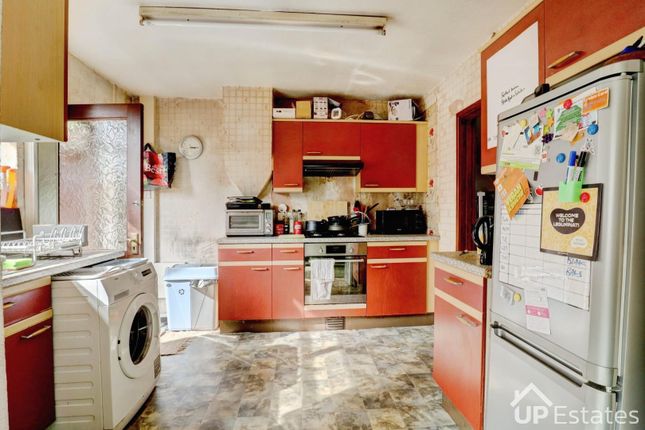 85, Bradestone Road, Nuneaton photo 4