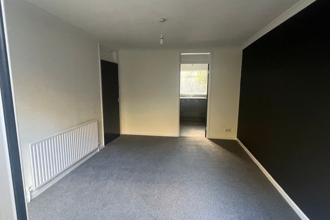 76, Mitford Close, Washington photo 5