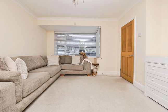 22, Eastwood Crescent, Bristol photo 3