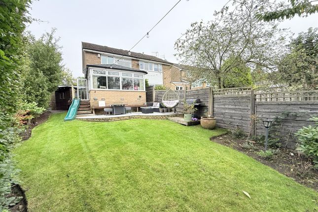 14, Home Farm Avenue, Hyde photo 4