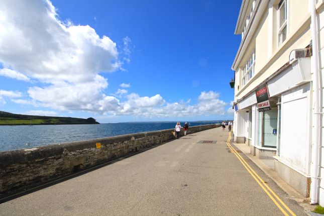 Former Barclays Bank, Marine Court, St. Mawes photo 2