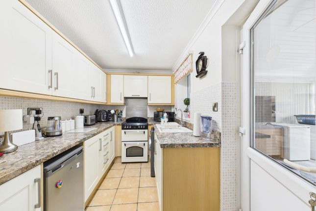 20, Langley Park, Hull photo 4