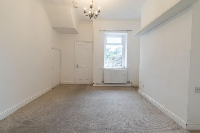 14, Lombard Street, Barry photo 3