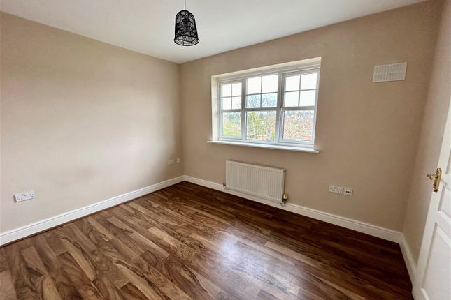 Flat for sale in Foley Court, Streetly, Sutton Coldfield