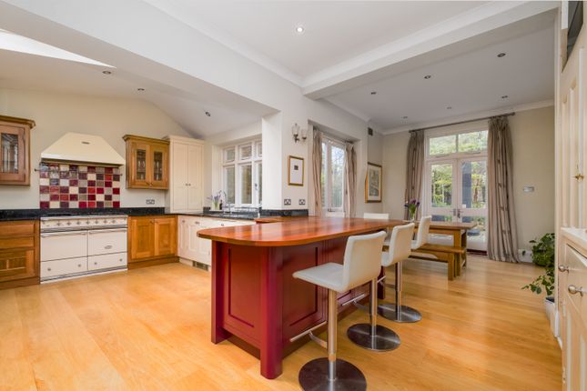 29, Liskeard Gardens, London photo 2