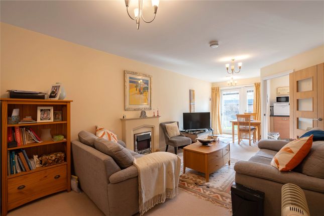 8 Lyle Court,, 25, Barnton Grove, Edinburgh photo 3