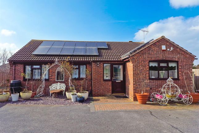 Detached bungalow for sale in Trowell Road, Wollaton, Nottingham