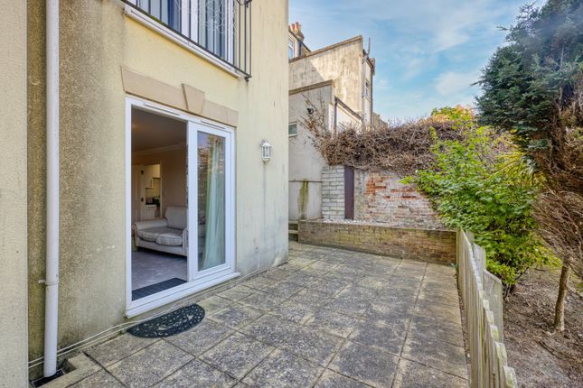 3, Lime Grove, Ramsgate photo 4