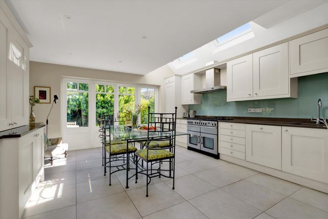 Hillbrow Road, Esher photo 2