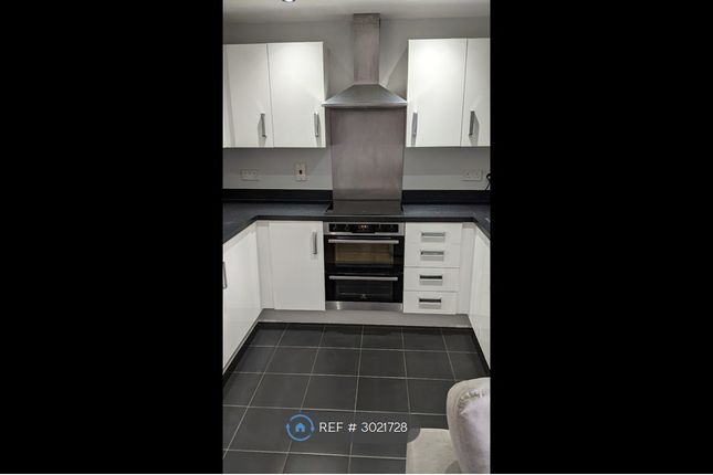 Flat, Cobalt Court Hedley Road, St Albans photo 4