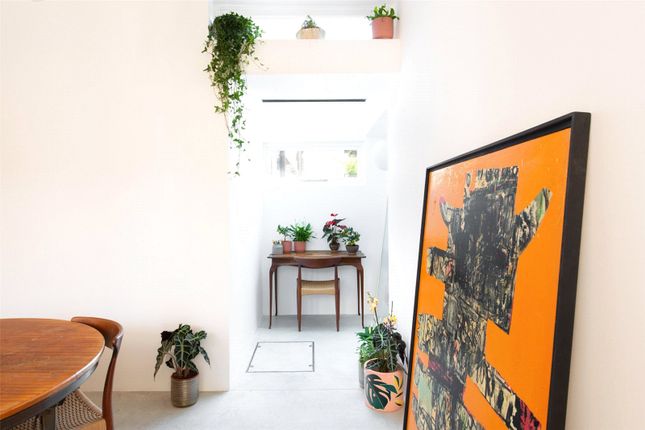 30, Artesian Road, London photo 4