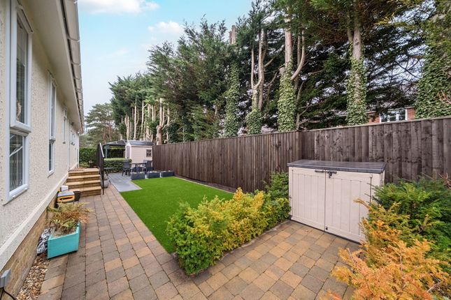 Oakwood Court,5 Rose Way, Hogmoor Road, Bordon photo 4