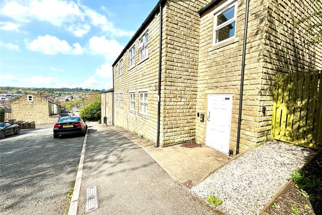 Flat for sale in Ivegate, Colne, Lancashire