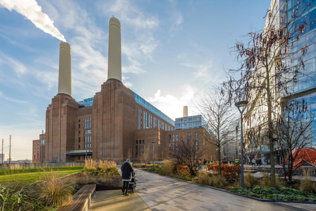 Flat to rent in Battersea Power Station, London