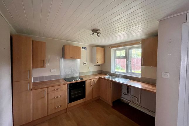 64, London Road, Brandon photo 3