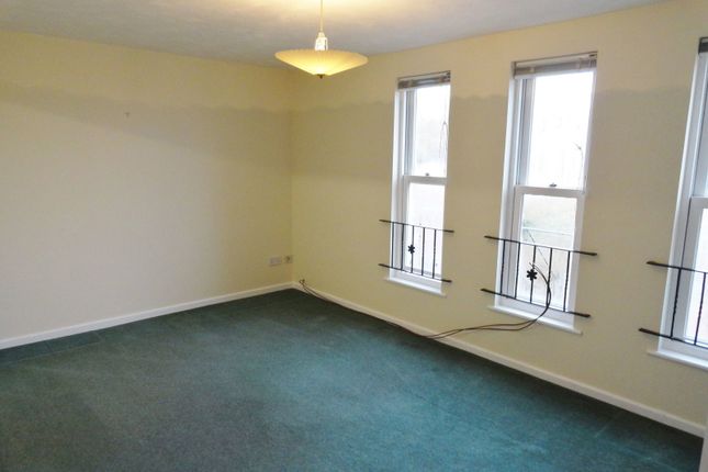 Ashgrove, 139,Flat 20, Worcester Road, Malvern photo 3