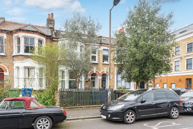 Thumbnail Property to rent in Gordon Road, Peckham, London