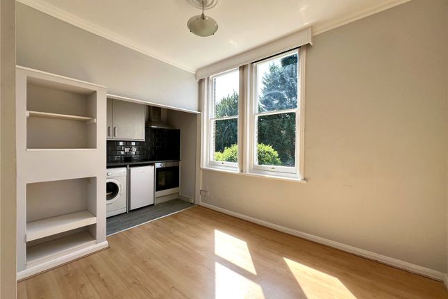 Flat 7 Hanover House, 69, Epsom Road, Surrey photo 2
