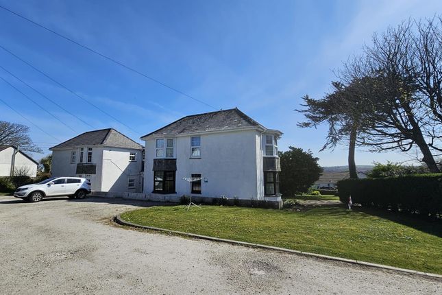 Flat 2, Durley Dene, Tyringham Road, St Ives photo 3