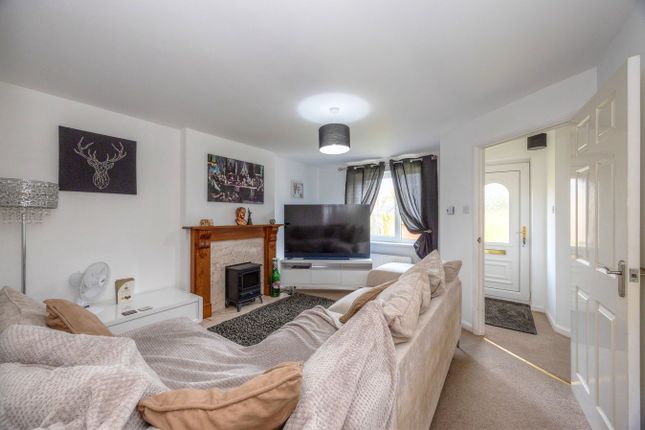 16, Bowden Grove, Barnsley photo 2