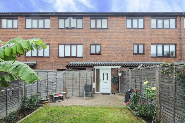 2-bed flat on 61, Marshall Drive, North Hayes, £325,000