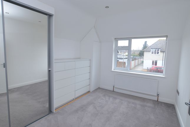 Heath Way, Erith photo 4