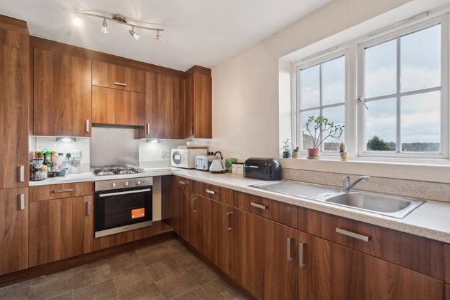 Flat 3 No 5, Arthur Close, Cookham photo 4