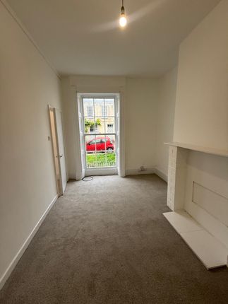 25, Grosvenor Street, Cheltenham photo 2
