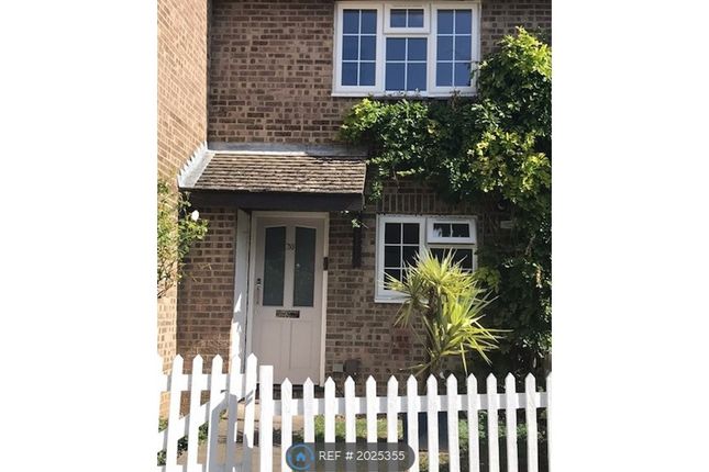 Thumbnail Terraced house to rent in College Gardens, London