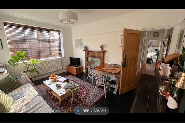 Granville Court Granville Road, London photo 3