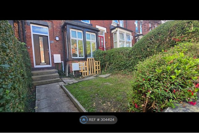 Chapel Lane, Leeds photo 2