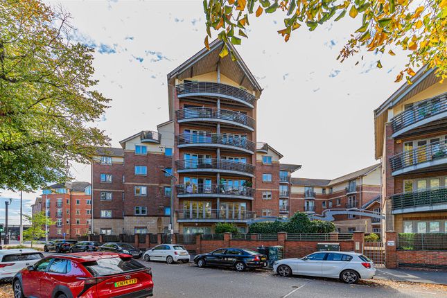 6 Millennium View-10.Jpg