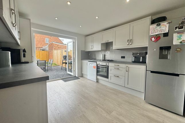 79 The Grove, Sholing, Southampton photo 3